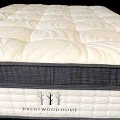 King Size Brentwood Homes Pillow Top Mattress(I DELIVER) -  (Renton)