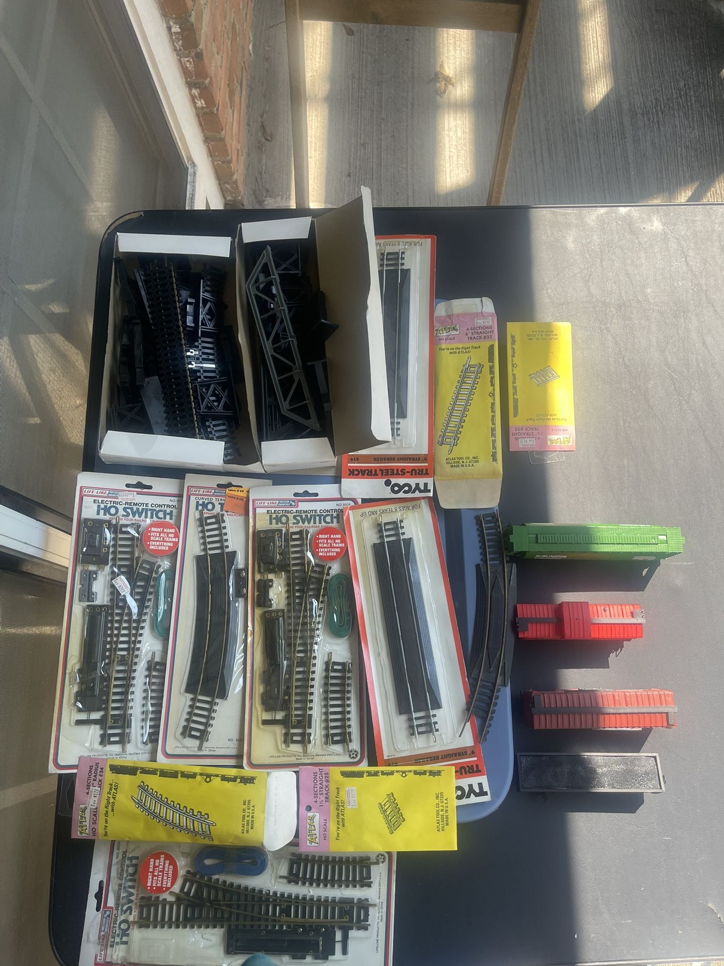 Atlas Lifeline Track And Accessories