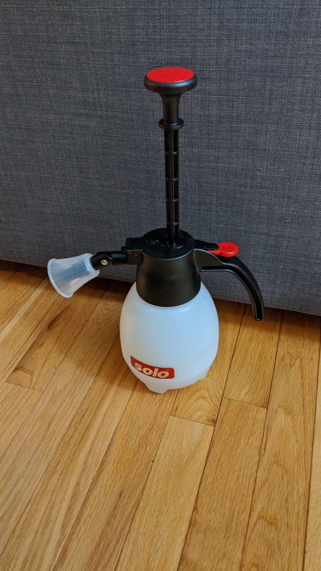 Solo One-Hand Pressure Sprayer, 1-Liter