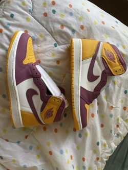 Jordan 1 Retro High OG Brotherhood Sz 9