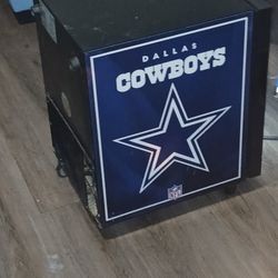 Dallas Cowboy Mini Fridge