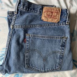 Levi’s 501 36x32 Jeans