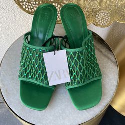 Beautiful Green Heels 