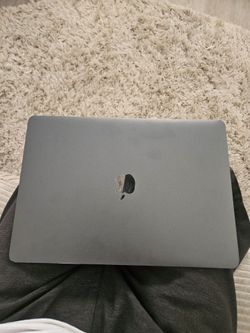 Macbook Air midel a1932