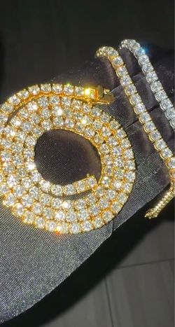 Tennis necklaces 10k 0.5 Ct  lab Diamond. Shoot me your offer. Last 1