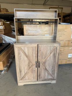 Kitchen Cabinet