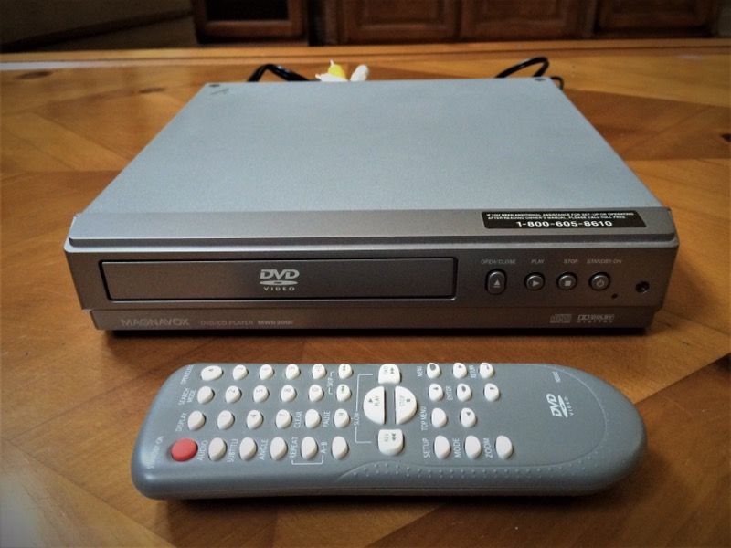 Magnavox Mini DVD/CD Player w/Remote