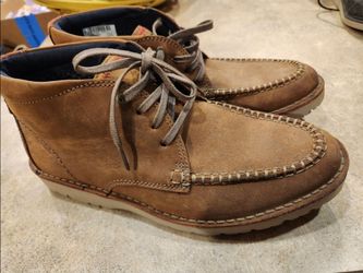 Men's casual boots size 7