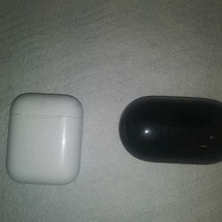 Airpods And The New Galaxy Headphones