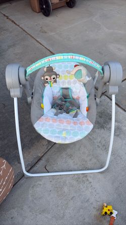 Baby swing