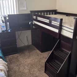 Hardwood Bed/Desk w/Storage Drawers In One 