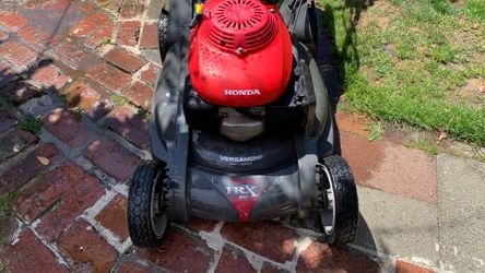 Honda mower