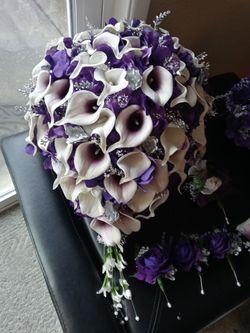 Custom Silk Wedding Bouquets