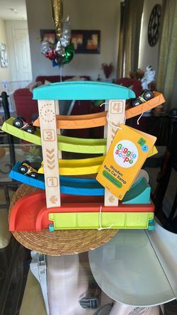 Giggle Scape Wooden Race Car Ramp Toy