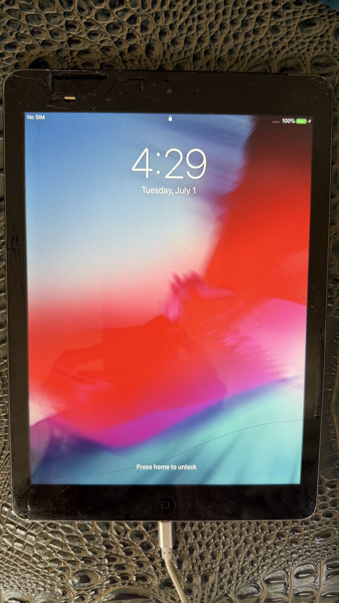 iPad disabled , Broken Screen 
