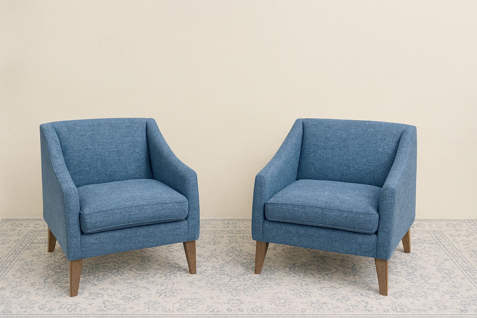 Havertys Blue Accent Chairs – Set of 2 (Excellent Condition!)