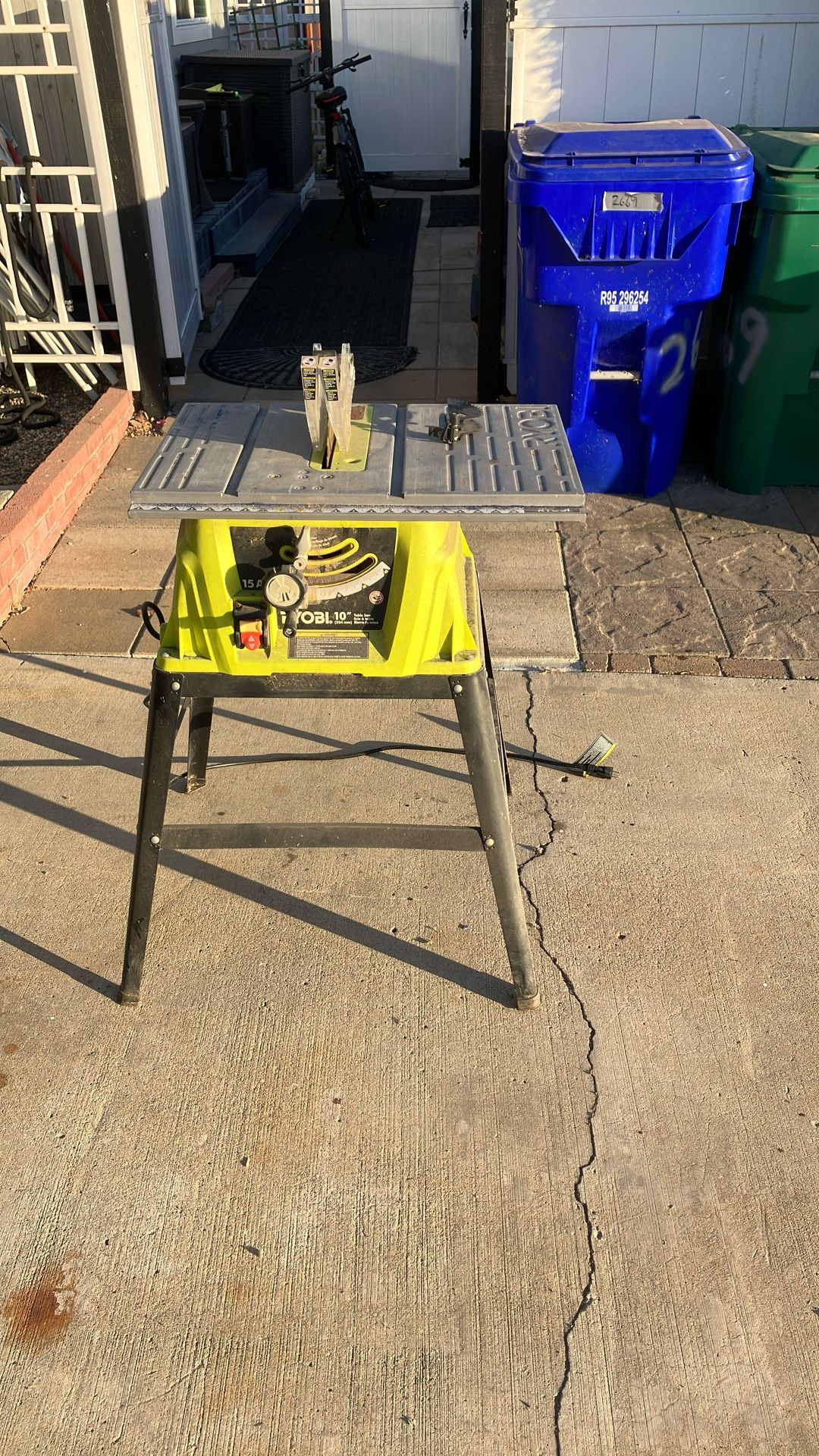 RYOBI table Saw With Legs