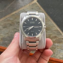Citizen WR100 Eco-Drive
