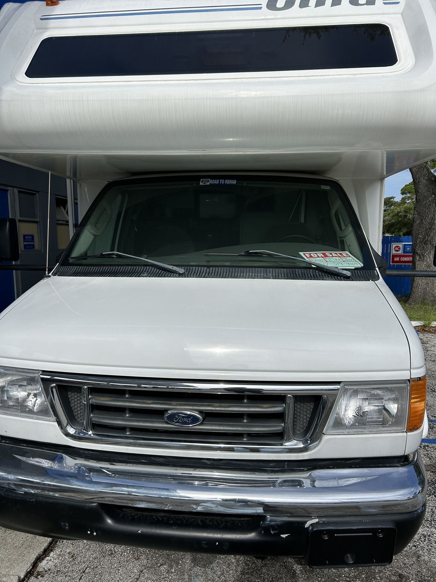 2003 Ford Golf-Stream E450