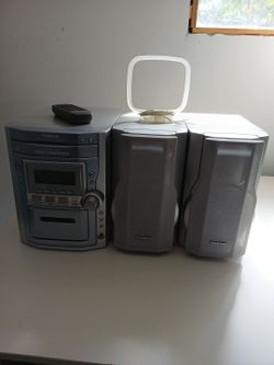 3 PIECE STEREO SYSTEM