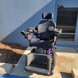 Quantum Q6 Edge 3 Power Wheelchair