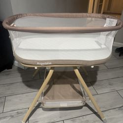 Bassinets And Cradle 
