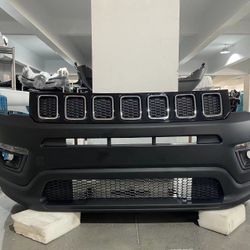 For 2017 2018 2019 Jeep Compass Front Bumper Assembly With Grille Fog