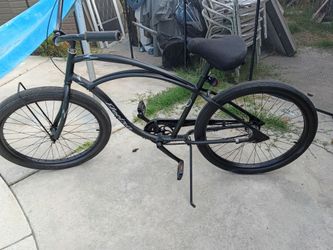 Beach cruiser Electra with gears in the hub