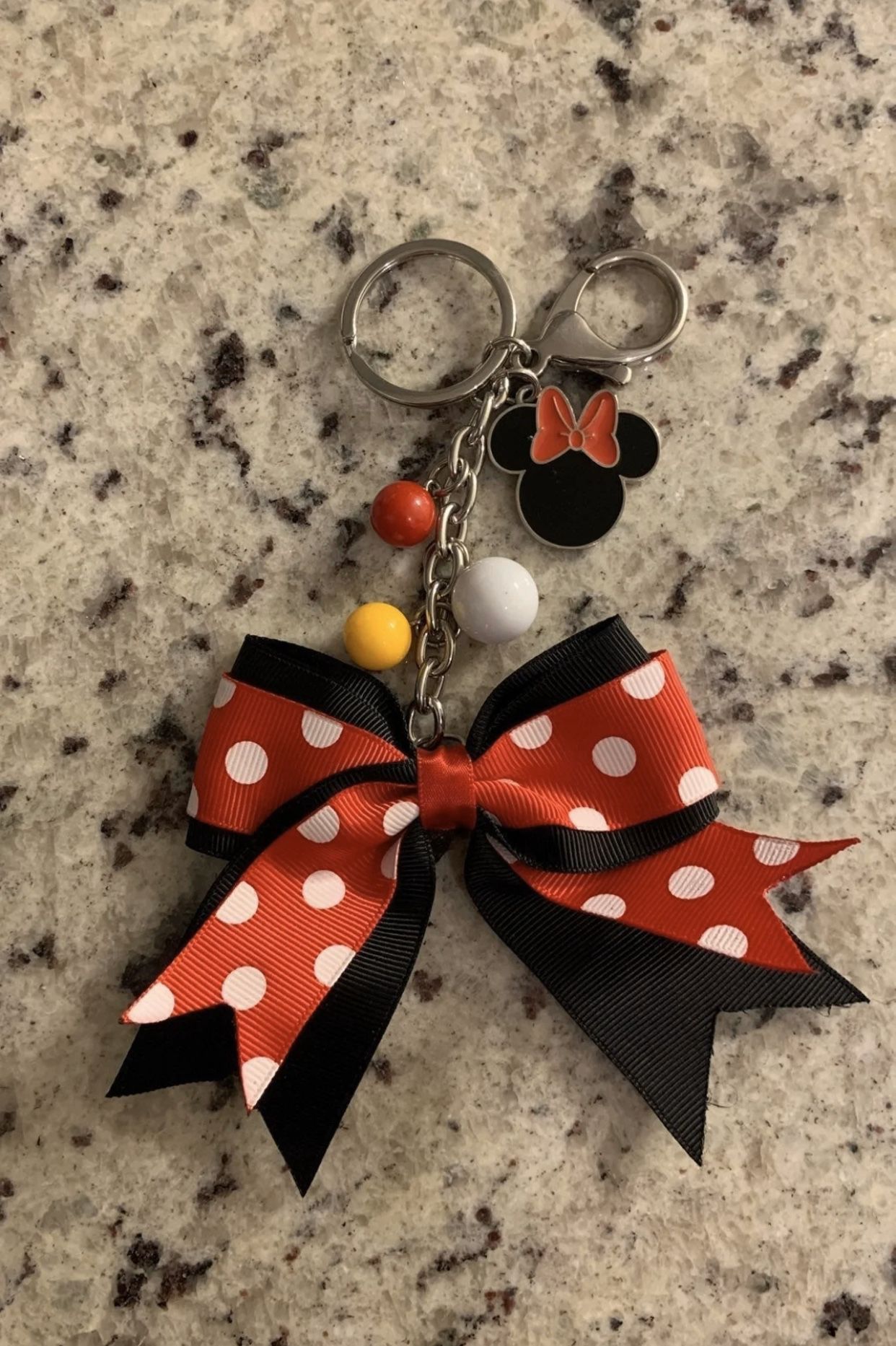 Disneyland mickey mouse keychain