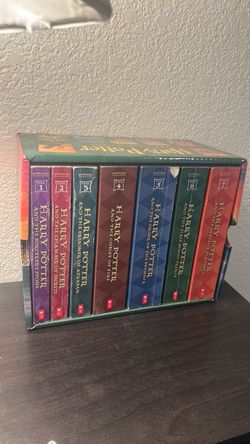 Harry Potter Paperback Box Set Books 1–7