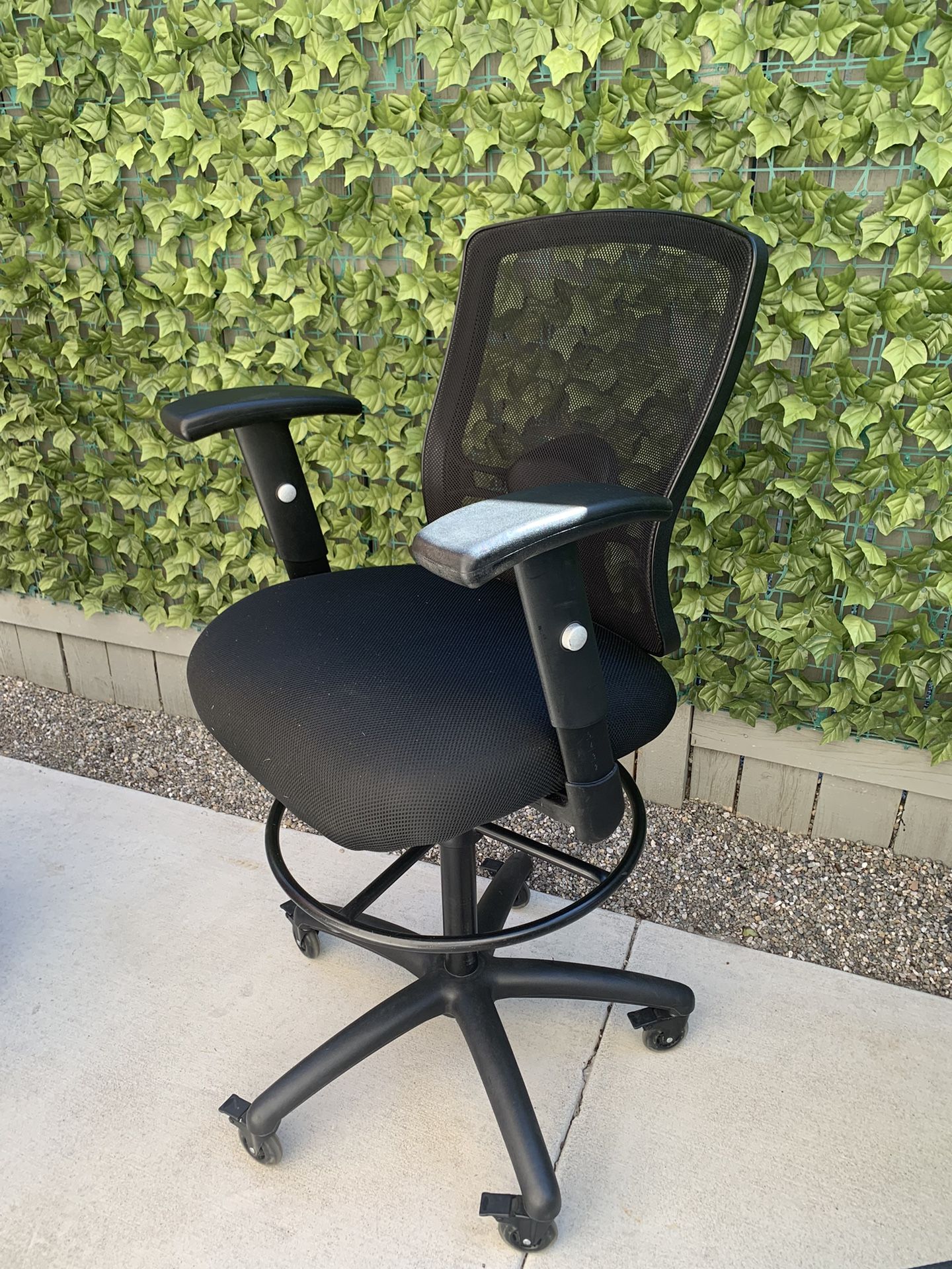 ULine Adjustable Office Chair