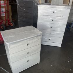 White 5 Drawer Wood Dresser & 3 Drawer Nightstand Bundle Set 