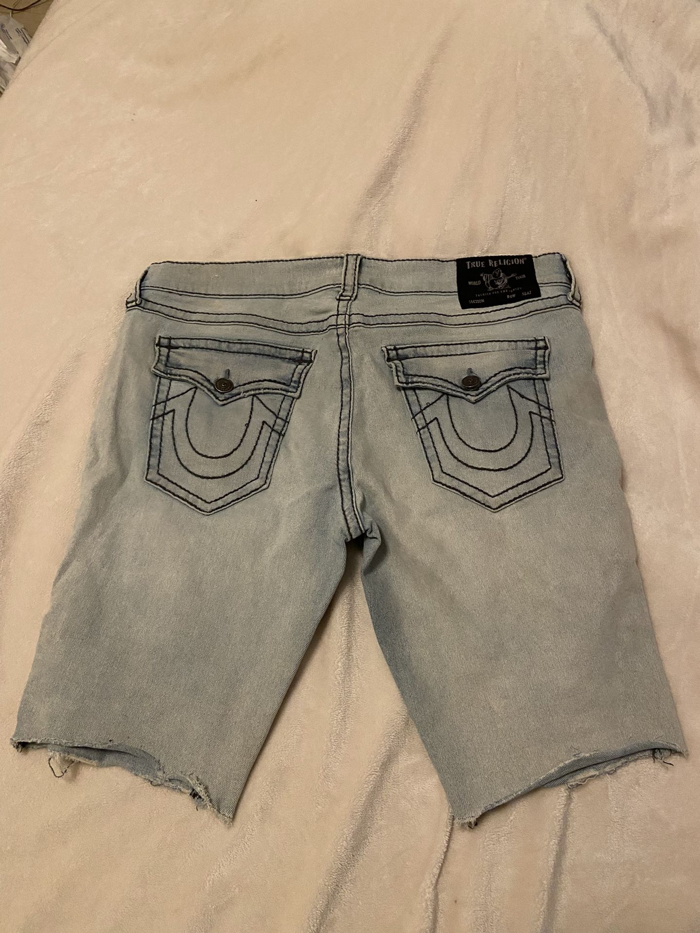 Men’s True Religion Shorts 