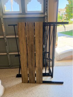 Country style bed frame full