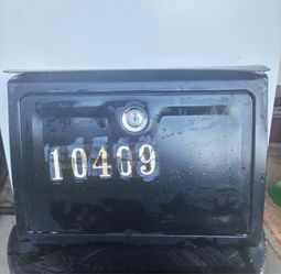 Black Mailbox