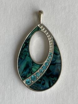 Signed KC Pendant Silver Tone Blue Crystal Accent Teardrop Blu/Green