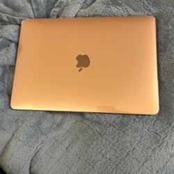 MacBook Air 13-inch M1, 8GB, 256GB SSD , Gold (2020)