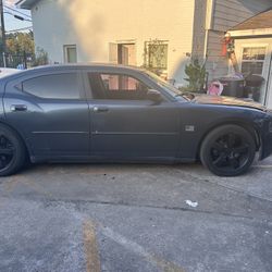 Dodge Charger Se 2.7 V6