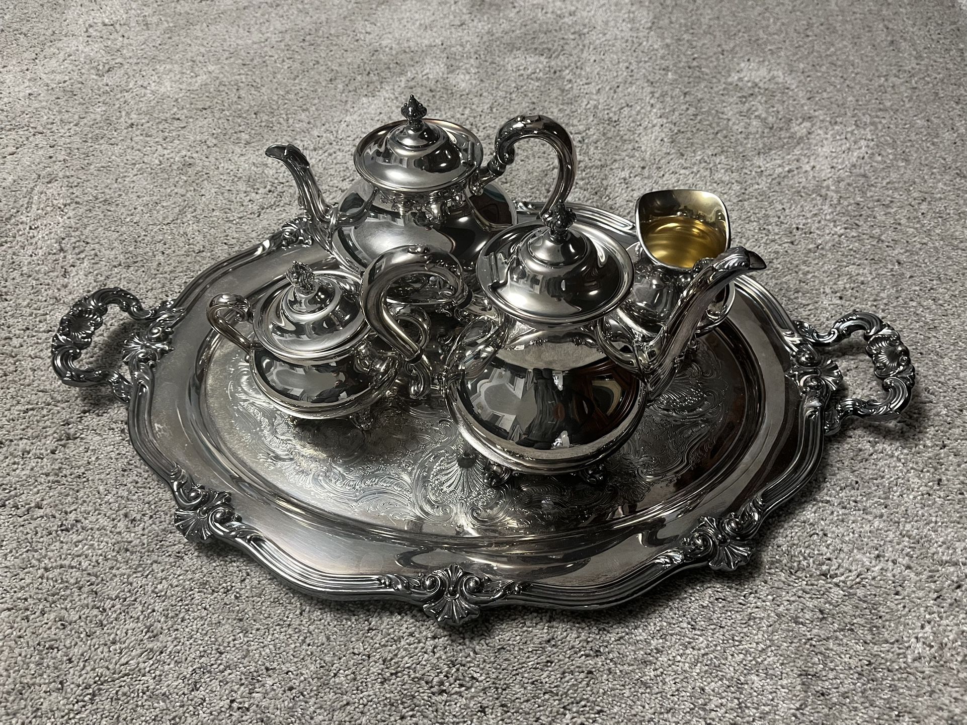 VINTAGE 5 Piece Reed & Barton REGENT 5600 Silver Plated Coffee Tea Set & Tray