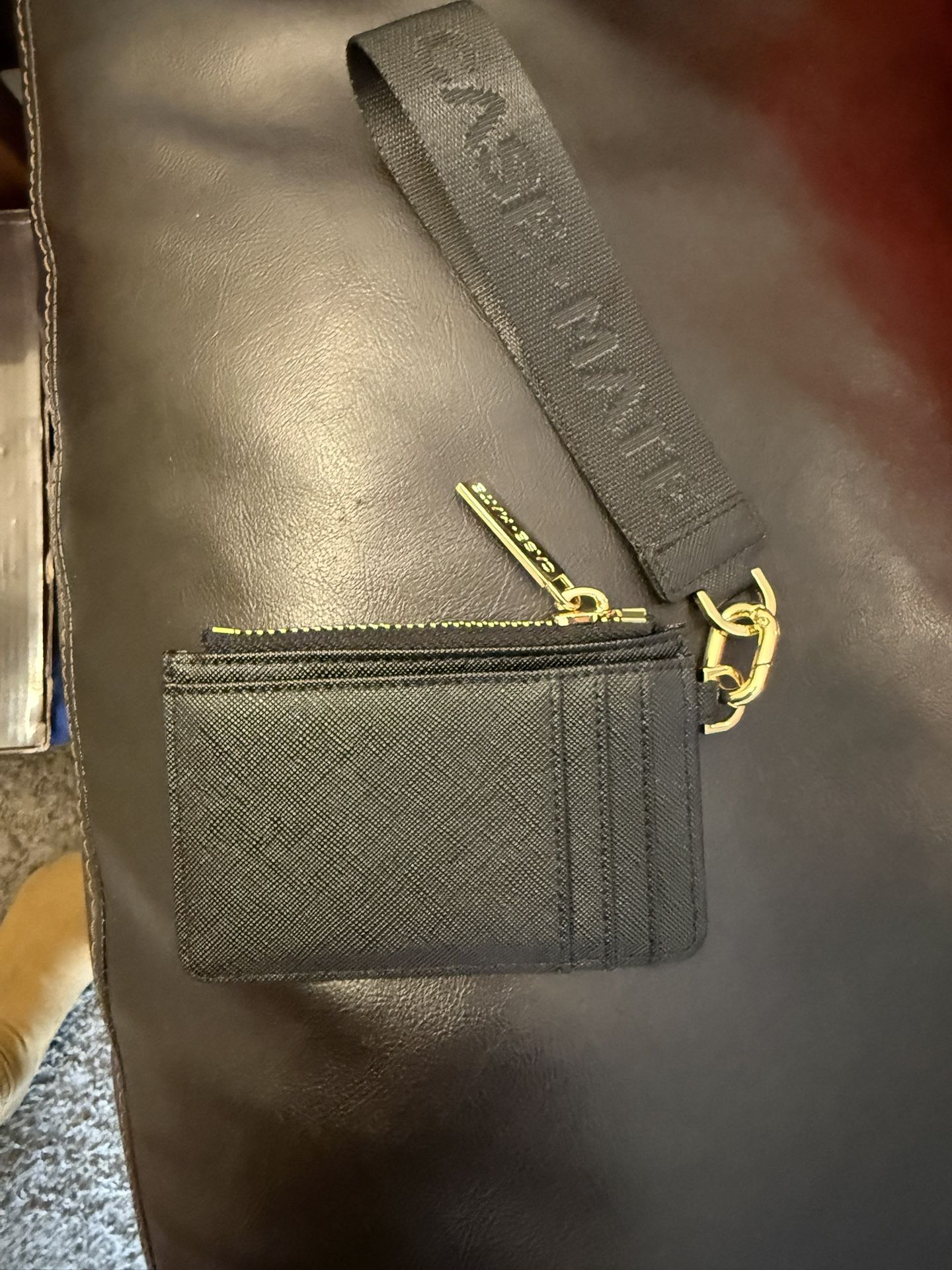 Case Mate Keychain Wallet