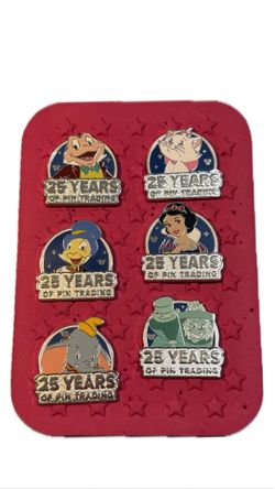 ✨Disneyland - 2025 Hidden Mickey - 25 years of trading full pin Set w-HB Chaser✨.