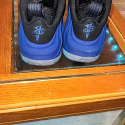 Nike Air Foamposite One (size 10.5)