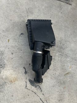 2018. Toyota tacoma. Air. Filter. Parts