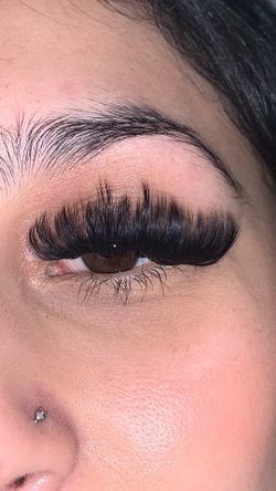 Lash Extensions