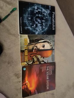 Lot of 3 College Textbooks