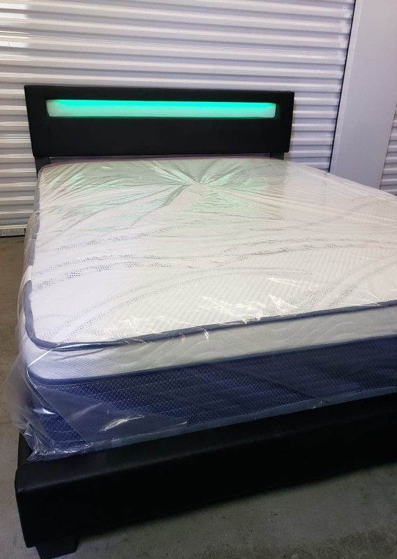 NEW QUEEN PILLOW TOP MATTRESS and BOX SPRING. Bed frame not included π