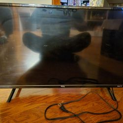 32 Inch TCL Roku Smart TV