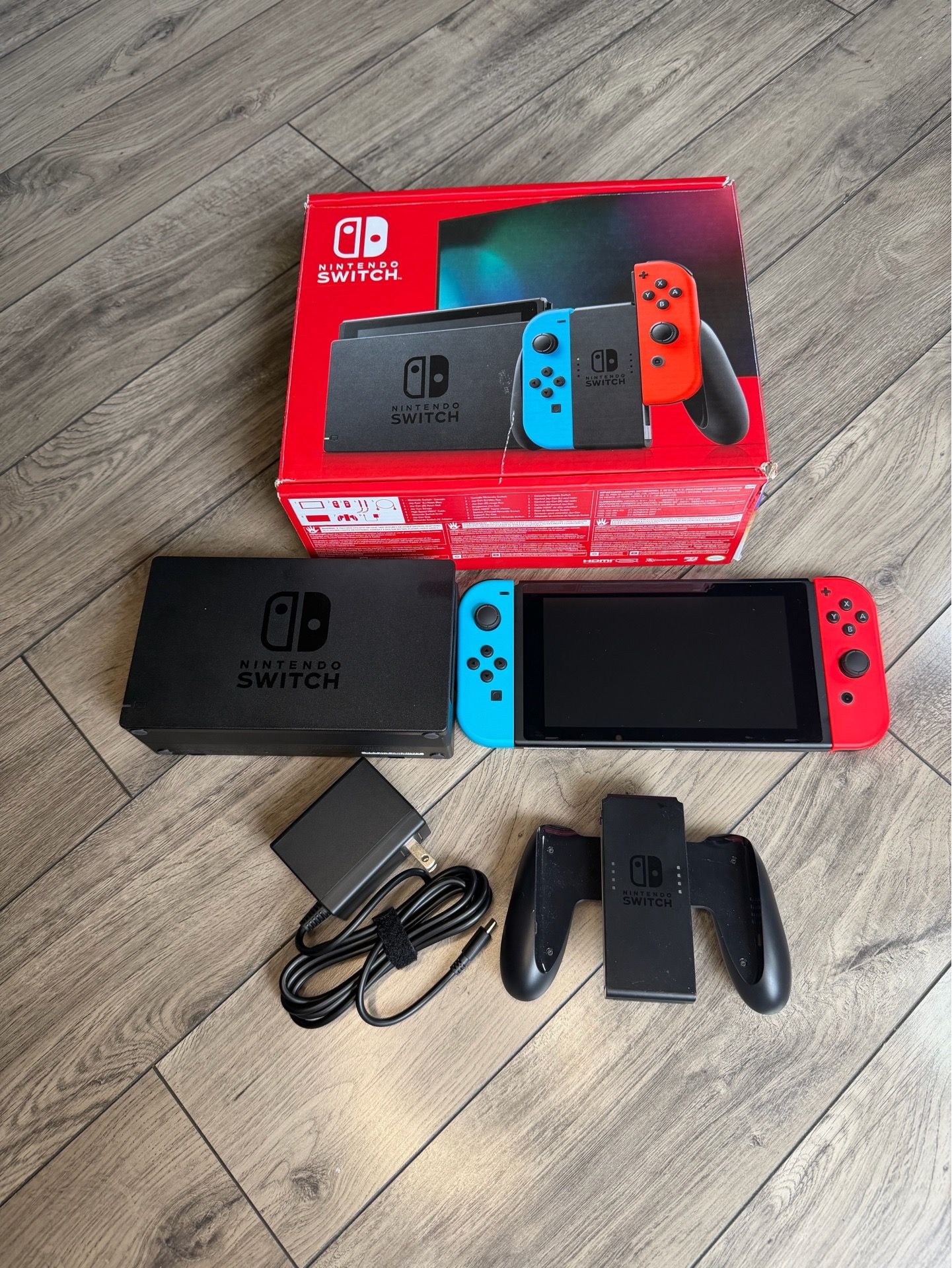 Nintendo Switch Console Bundle Neon Red Blue Joy-Con Complete In Box