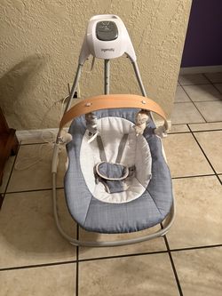 Electric baby swing