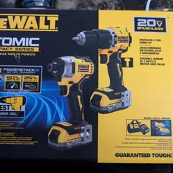 DeWalt Atomic Drill Set